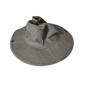 Tan sun hat booney